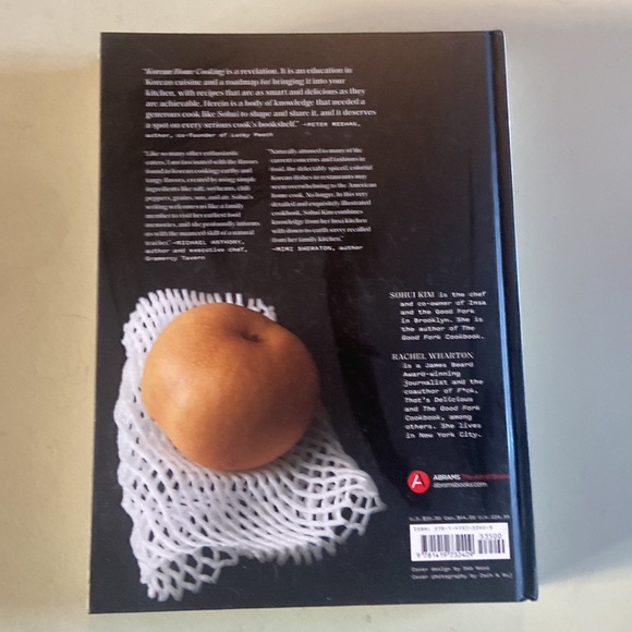 Korean Home Cooking: Classic and Modern Recipes by Sohui Kim - Picture 2 of 3